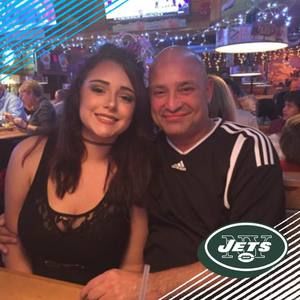 Meet your Posher, Cesar